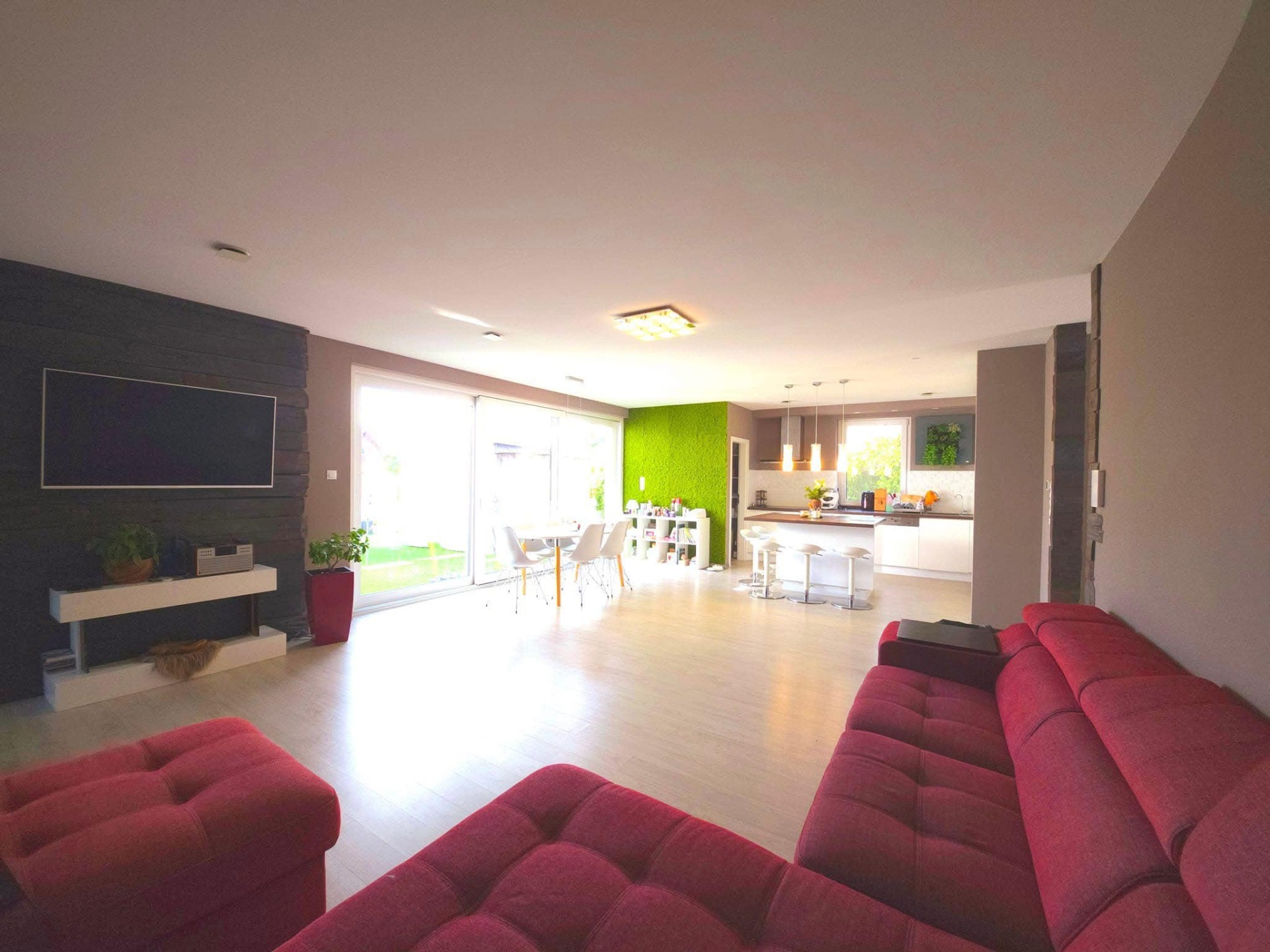 Luxus, exkluzív életkörnyezet Deszken a Marosmenti lakóparkban! Ide csak költözni kell!